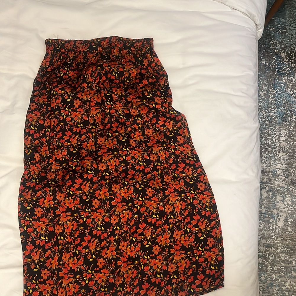 Gap floral midi skirt